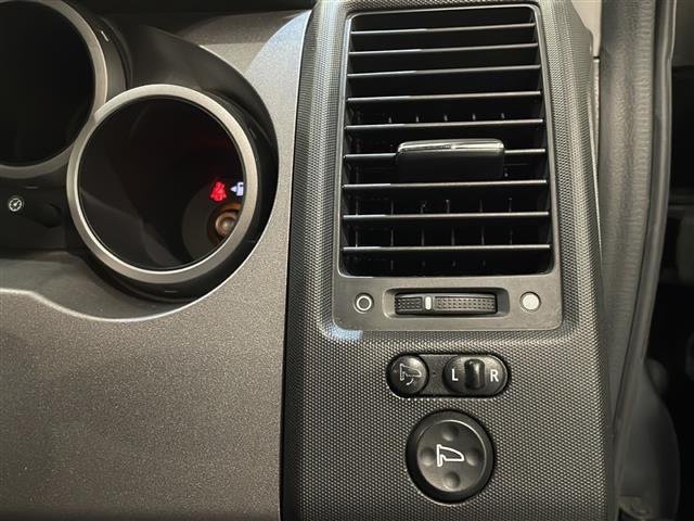 クロスロード １８Ｌ　Ｘパッケージ　社外ナビ　ＴＶ　ＥＴＣ（6枚目）