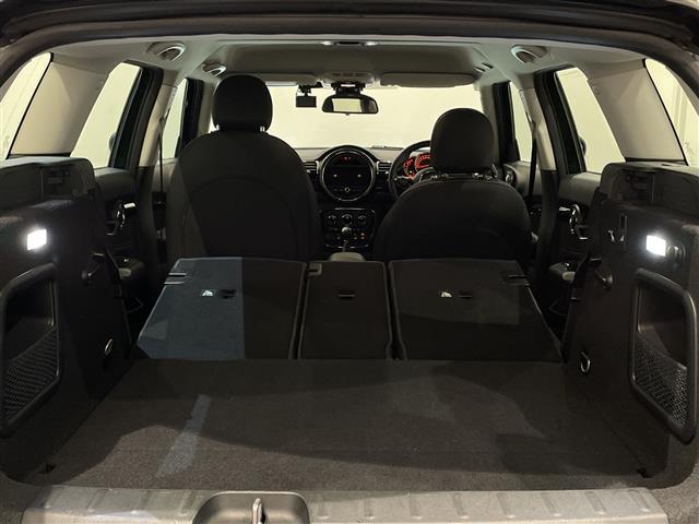 ＭＩＮＩ クーパーＤ　クラブマン　ＰＥＰＰＥＲ　パッケージ　リア・ビュー・カメラ　フロント＆　リアＰＤＣ　パーキング・アシスト・パッケージ　アクティブ・クルーズ・コントロール　純正ナビ　Ｂｌｕｅｔｏｏｔｈ　ドライブレコーダー（3枚目）