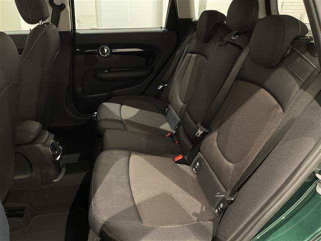 ＭＩＮＩ クーパーＤ　クラブマン　ＰＥＰＰＥＲ　パッケージ　リア・ビュー・カメラ　フロント＆　リアＰＤＣ　パーキング・アシスト・パッケージ　アクティブ・クルーズ・コントロール　純正ナビ　Ｂｌｕｅｔｏｏｔｈ　ドライブレコーダー（5枚目）