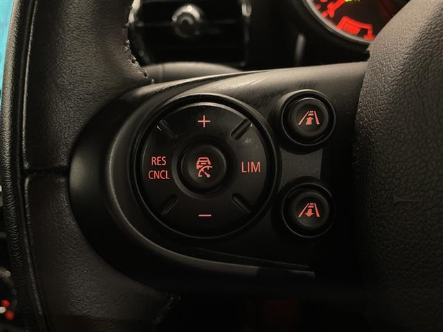 ＭＩＮＩ クーパーＤ　クラブマン　ＰＥＰＰＥＲ　パッケージ　リア・ビュー・カメラ　フロント＆　リアＰＤＣ　パーキング・アシスト・パッケージ　アクティブ・クルーズ・コントロール　純正ナビ　Ｂｌｕｅｔｏｏｔｈ　ドライブレコーダー（11枚目）