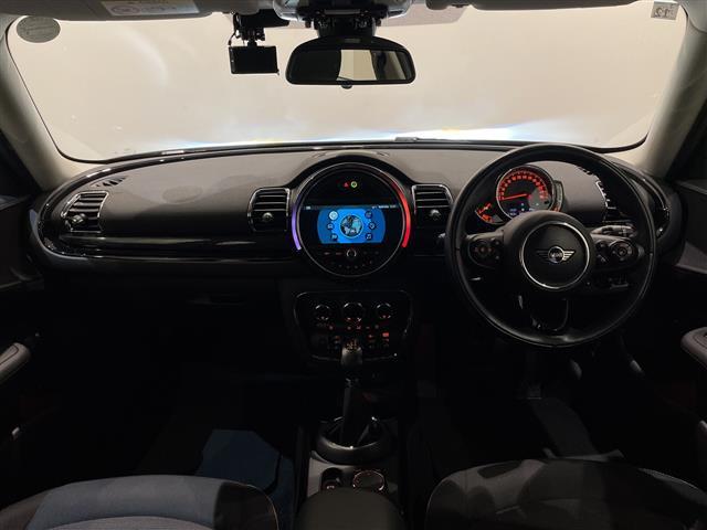 ＭＩＮＩ クーパーＤ　クラブマン　ＰＥＰＰＥＲ　パッケージ　リア・ビュー・カメラ　フロント＆　リアＰＤＣ　パーキング・アシスト・パッケージ　アクティブ・クルーズ・コントロール　純正ナビ　Ｂｌｕｅｔｏｏｔｈ　ドライブレコーダー（42枚目）