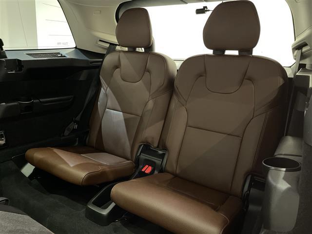 安心の性能保証！最長１０年間（有償）部分保証・走行距離無制限！※長期保証を付帯できる車両には条件があります。保証の付帯、期間、範囲、内容、適用には一定の条件がございます。詳しくは店舗スタッフまで！