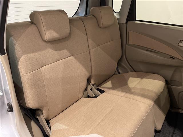 ムーヴ Ｌ　ＳＡ　４ＷＤ　横滑り防止装置　アイドリングストップ　ドアバイザー（11枚目）