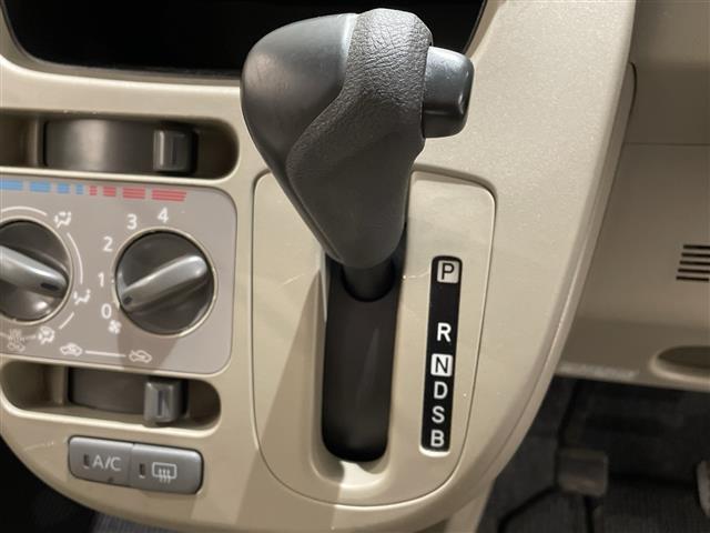 ムーヴ Ｌ　ＳＡ　４ＷＤ　横滑り防止装置　アイドリングストップ　ドアバイザー（24枚目）