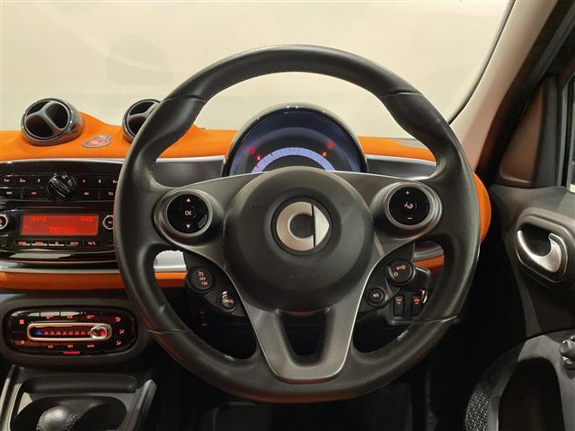 スマートフォーフォー パッション クルーズコントロール レーンキーピングアシスト 衝突軽減装置 パークアシスト アイドリングストップ 純正15インチAW プライバシーガラス スペアキー(4枚目)