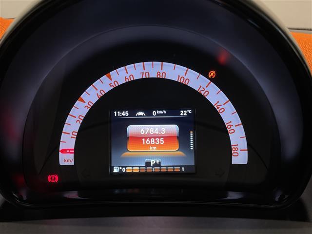 スマートフォーフォー パッション クルーズコントロール レーンキーピングアシスト 衝突軽減装置 パークアシスト アイドリングストップ 純正15インチAW プライバシーガラス スペアキー(5枚目)