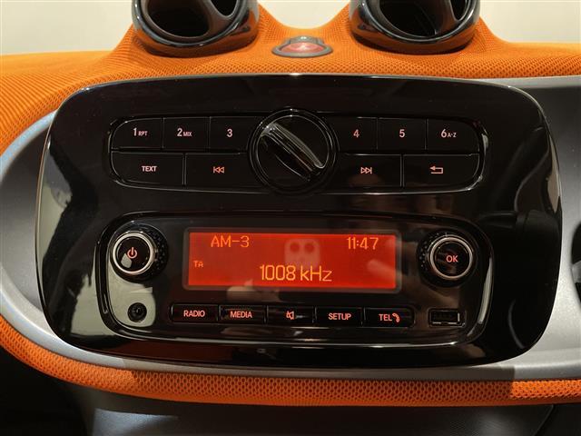 スマートフォーフォー パッション クルーズコントロール レーンキーピングアシスト 衝突軽減装置 パークアシスト アイドリングストップ 純正15インチAW プライバシーガラス スペアキー(7枚目)