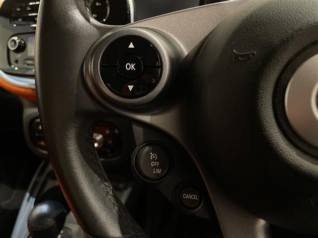 スマートフォーフォー パッション クルーズコントロール レーンキーピングアシスト 衝突軽減装置 パークアシスト アイドリングストップ 純正15インチAW プライバシーガラス スペアキー(11枚目)