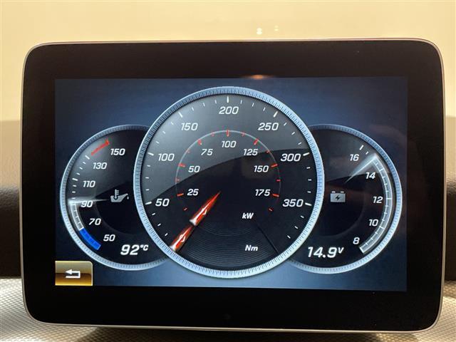 GLAクラス GLA220 4マチック レーダーセーフティパッケージ ブラインドスポットアシスト アクティブディスタンスアシスト レーンキーピングアシスト 本革シート アンビエントライト HDDナビゲーションシステム TV(17枚目)