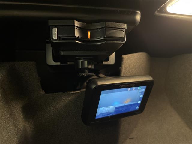 GLAクラス GLA220 4マチック レーダーセーフティパッケージ ブラインドスポットアシスト アクティブディスタンスアシスト レーンキーピングアシスト 本革シート アンビエントライト HDDナビゲーションシステム TV(26枚目)