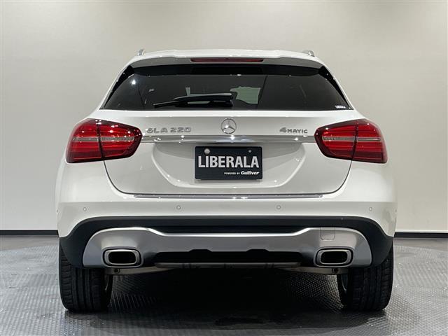 GLAクラス GLA220 4マチック レーダーセーフティパッケージ ブラインドスポットアシスト アクティブディスタンスアシスト レーンキーピングアシスト 本革シート アンビエントライト HDDナビゲーションシステム TV(37枚目)