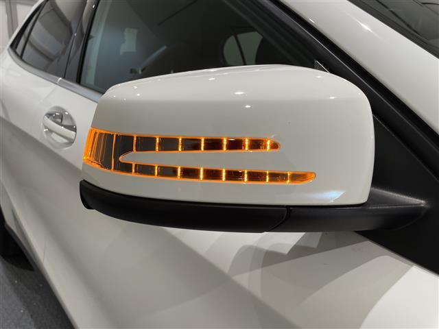 GLAクラス GLA220 4マチック レーダーセーフティパッケージ ブラインドスポットアシスト アクティブディスタンスアシスト レーンキーピングアシスト 本革シート アンビエントライト HDDナビゲーションシステム TV(40枚目)