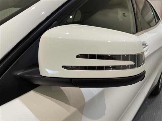 GLAクラス GLA220 4マチック レーダーセーフティパッケージ ブラインドスポットアシスト アクティブディスタンスアシスト レーンキーピングアシスト 本革シート アンビエントライト HDDナビゲーションシステム TV(41枚目)