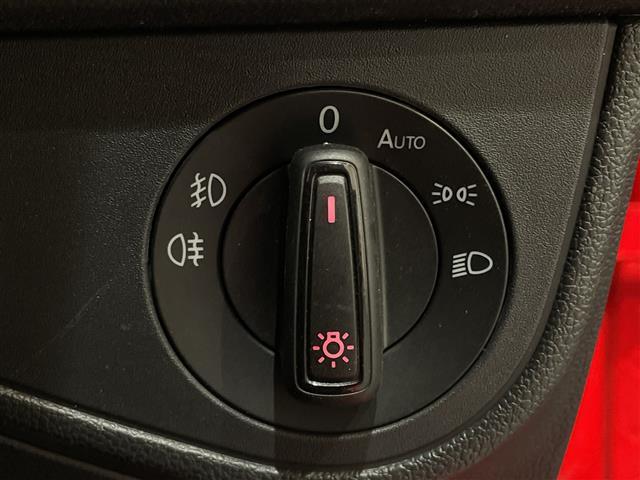 ポロ TSIハイライン Volkswagen純正インフォテイメントシステムDiscover ProCD/DVD/BT ナビゲーションシステム オールインセーフティ アダプティブクルーズコントロール(21枚目)