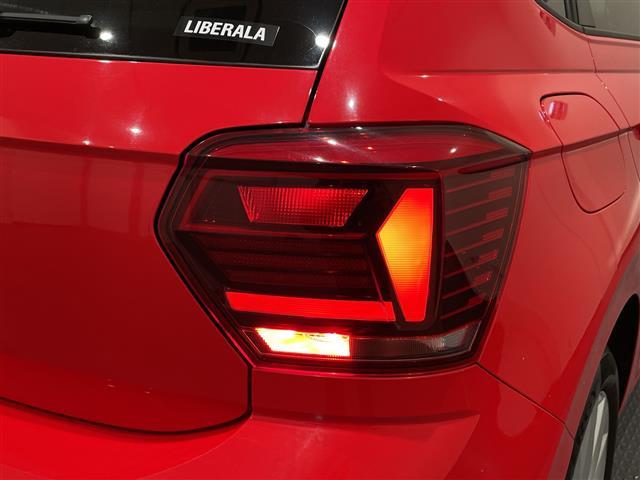 ポロ TSIハイライン Volkswagen純正インフォテイメントシステムDiscover ProCD/DVD/BT ナビゲーションシステム オールインセーフティ アダプティブクルーズコントロール(39枚目)