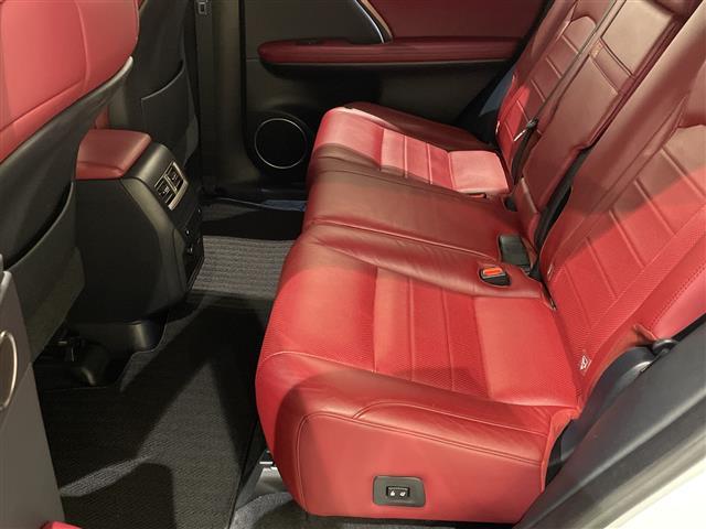 RX RX450h Fスポーツ TRDエアロ(F.S.R)TRDマフラー TRD鍛造22インチAW LexusSafetySystem+ 三眼フルLEDヘッドランプ、LEDシーケンシャルシグナルランプ ハンズフリーパワーバックドア(7枚目)