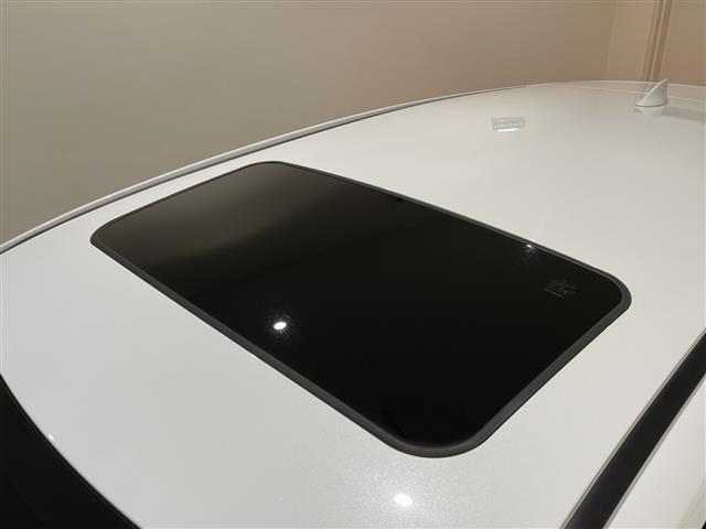 RX RX450h Fスポーツ TRDエアロ(F.S.R)TRDマフラー TRD鍛造22インチAW LexusSafetySystem+ 三眼フルLEDヘッドランプ、LEDシーケンシャルシグナルランプ ハンズフリーパワーバックドア(28枚目)