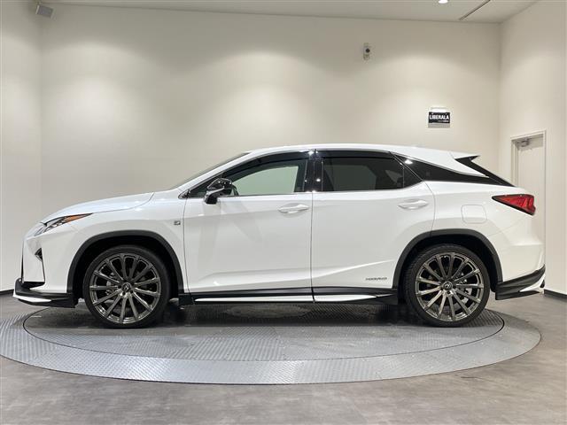 RX RX450h Fスポーツ TRDエアロ(F.S.R)TRDマフラー TRD鍛造22インチAW LexusSafetySystem+ 三眼フルLEDヘッドランプ、LEDシーケンシャルシグナルランプ ハンズフリーパワーバックドア(36枚目)