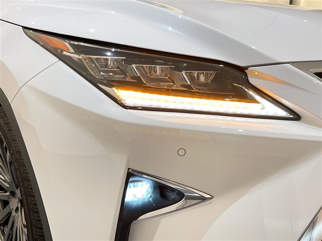 RX RX450h Fスポーツ TRDエアロ(F.S.R)TRDマフラー TRD鍛造22インチAW LexusSafetySystem+ 三眼フルLEDヘッドランプ、LEDシーケンシャルシグナルランプ ハンズフリーパワーバックドア(40枚目)