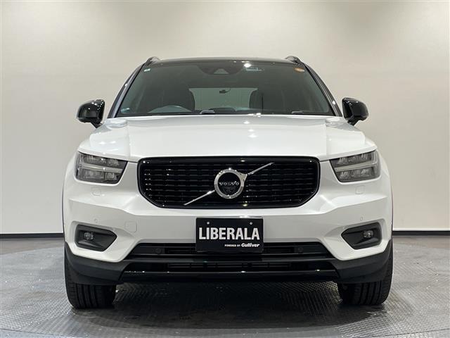 ＸＣ４０ Ｔ４　ＡＷＤ　Ｒデザイン　ワンオーナー　純正ＨＤＤナビ【ＢＴ／フルセグＴＶ／ＦＭ／ＡＭ／Ａｐｐｌｅｃａｒｐｌａｙ】ハーマンカードンスピーカー　全方位／フロント／両サイド／バックカメラ　ドライブレコーダー（27枚目）