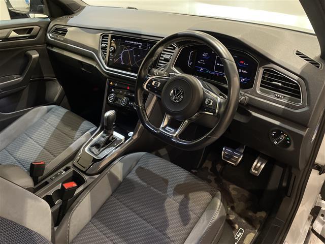 Ｔ－ロック ＴＤＩ　Ｒライン　アダプティブクルーズコントロール　レーンキピングアシスト　前後クリアランスソナー　ＬＥＤヘッドライト　コーナリングライト　ハイビームアシスト　ブラインドスポットアシスト（7枚目）