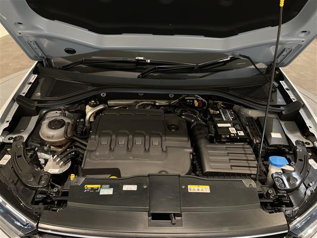 Ｔ－ロック ＴＤＩ　Ｒライン　アダプティブクルーズコントロール　レーンキピングアシスト　前後クリアランスソナー　ＬＥＤヘッドライト　コーナリングライト　ハイビームアシスト　ブラインドスポットアシスト（23枚目）