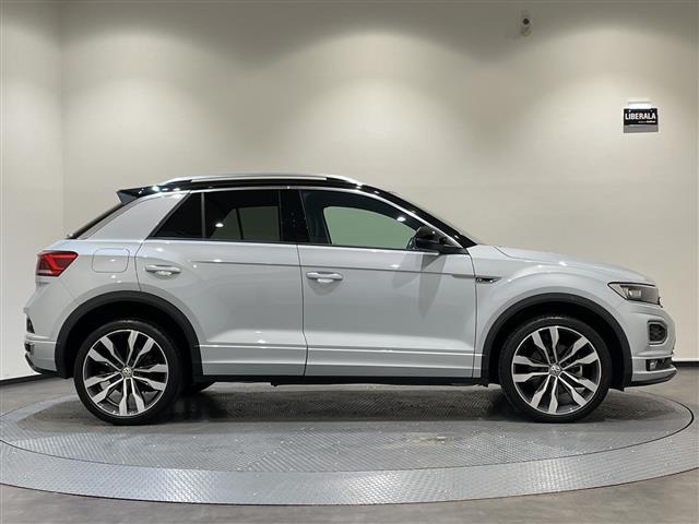 Ｔ－ロック ＴＤＩ　Ｒライン　アダプティブクルーズコントロール　レーンキピングアシスト　前後クリアランスソナー　ＬＥＤヘッドライト　コーナリングライト　ハイビームアシスト　ブラインドスポットアシスト（32枚目）