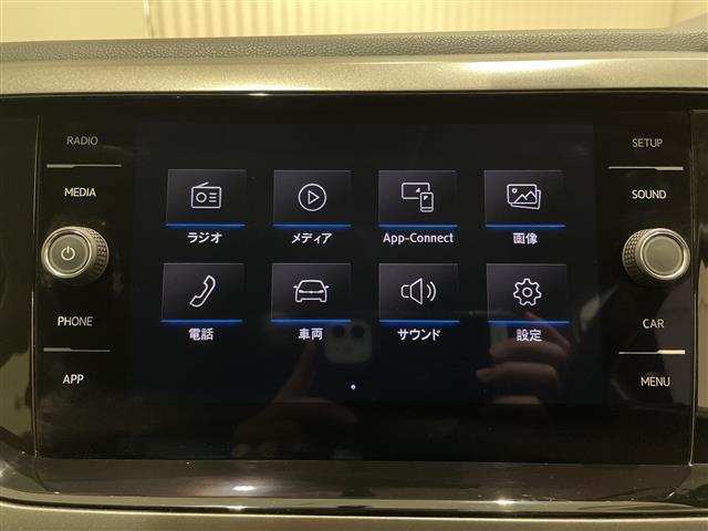 ポロ ＴＳＩトレンドライン　Ｂｌｕｅｔｏｏｔｈ／ＣＤプレイヤー／ＡＭ／ＦＭ　クルーズコントロール　ドライブレコーダー　Ａｐｐｌｅ　ｃａｒ　ｐｌａｙ　プリクラッシュブレーキシステム（9枚目）