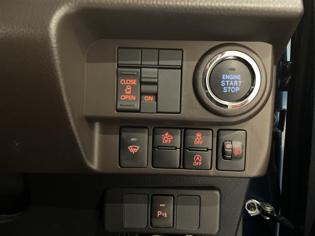 ルーミー Ｘ　アイドリングストップ．ＥＴＣ．Ｂｌｕｅｔｏｏｔｈ．ＡＢＳ．バックカメラ．ＳＤナビ．フルセグＴＶ．ウォークスルー．前後ドライブレコーダー．クリアランスソナー．Ｄ＋Ｎ席シートヒーター．レーンキープアシスト（9枚目）