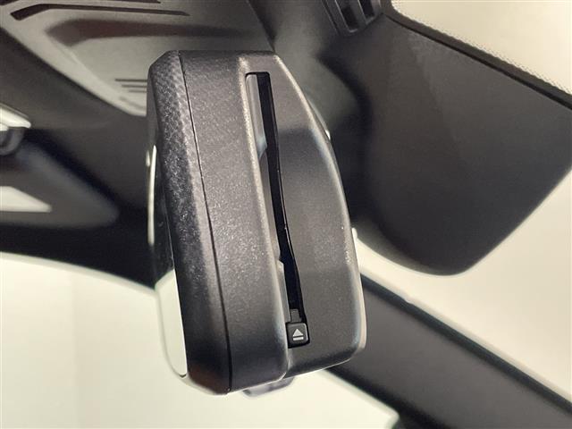 Ｘ５ ｘＤｒｉｖｅ　３５ｄ　Ｍスポーツ　ドライビング・ダイナミクス・パッケージ　インテグレイテッド・アクティブ・ステアリング　４輪アダプティブ・エア・サスペンション　アダプティブクルーズコントロール　レーンキピングアシスト（17枚目）