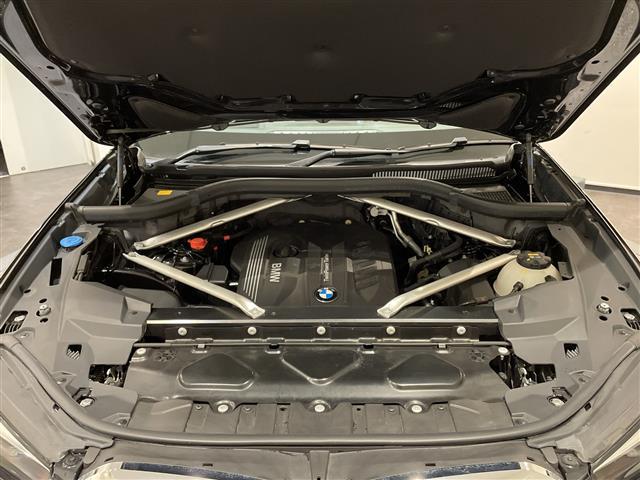 Ｘ５ ｘＤｒｉｖｅ　３５ｄ　Ｍスポーツ　ドライビング・ダイナミクス・パッケージ　インテグレイテッド・アクティブ・ステアリング　４輪アダプティブ・エア・サスペンション　アダプティブクルーズコントロール　レーンキピングアシスト（25枚目）