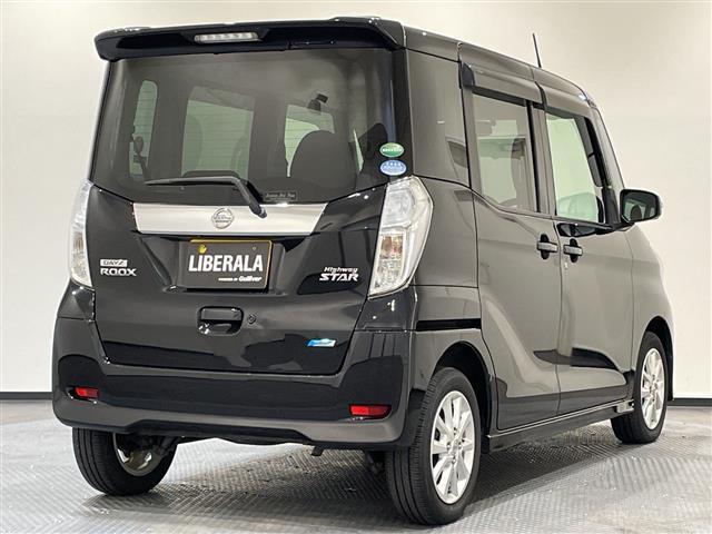 デイズルークス ハイウェイスター　Ｘ　ＥＴＣ．アイドリングストップ．全方位カメラ．フルセグＴＶ．ＳＤナビ．ＡＵＸ．ベンチシート．純正フロアマット．純正アルミホイール．片側パワスラ．ＡＢＳ．プッシュスタート．パワーウィンドウ．ハロゲンライト（30枚目）