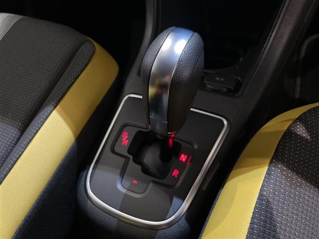 アップ！ ハイ　アップ！　アイドリングストップ．ＥＴＣ．Ｂｌｕｅｔｏｏｔｈ．ＡＢＳ．クルーズコントロール．Ｄ＋Ｎ席シートヒーター．純正フロアマット．レーンキープアシスト．オートライト．コーナーセンサー．ＡＵＸ．布シート（13枚目）