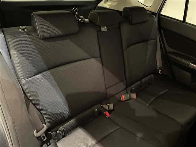 インプレッサスポーツ １．６ｉ－Ｌアイサイト　プラウドエディション　アイドリングストップ．ＥＴＣ．Ｂｌｕｅｔｏｏｔｈ．ＡＢＳ．クルーズコントロール．バックカメラ．パドルシフト．フルセグＴＶ．レーンキープアシスト．横滑り防止装置．オートライト．ＳＤナビ．純正フロアマット（19枚目）