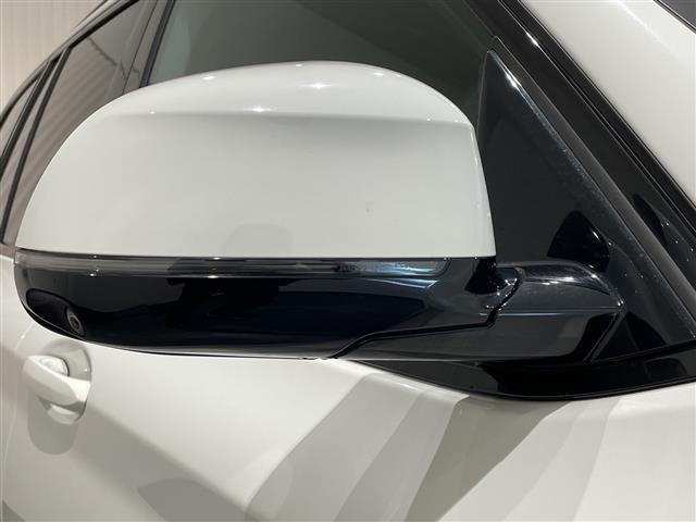 Ｘ３ ｘＤｒｉｖｅ　２０ｄ　Ｍスポーツ　ハイライン・パッケージ　ランバー・サポート（運転席＆助手席、電動調節式）　リヤ・シート・ヒーティングフロント　シートヒーティング　ヴァーネスカ　レザーシート　アンビエントライト（40枚目）