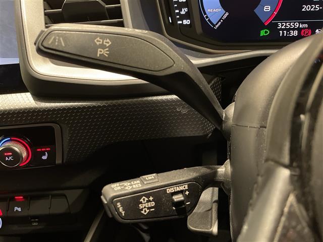 Ａ１スポーツバック ３５ＴＦＳＩ　アドバンスド　ナビゲーションパッケージ　ＭＭＩナビゲーションシステム　バーチャルコックピット　Ｂｌｕｅｔｏｏｔｈ　コントラストルーフ　コンビニエンスパッケージ　アドバンストキー　リヤビューカメラ（14枚目）