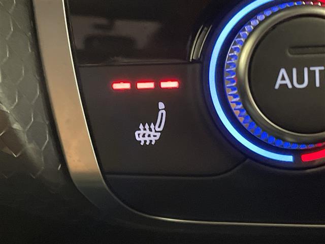 Ａ１スポーツバック ３５ＴＦＳＩ　アドバンスド　ナビゲーションパッケージ　ＭＭＩナビゲーションシステム　バーチャルコックピット　Ｂｌｕｅｔｏｏｔｈ　コントラストルーフ　コンビニエンスパッケージ　アドバンストキー　リヤビューカメラ（17枚目）