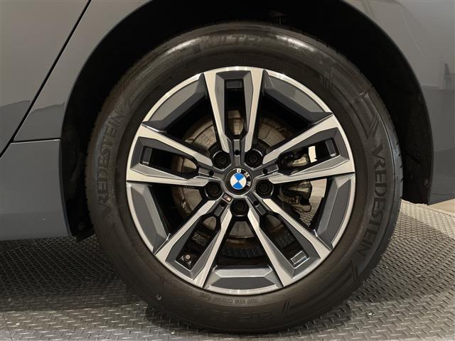 2シリーズ 218iアクティブツアラー Mスポーツ ハイラインパッケージサンプロテクション・ガラス アクティブ・シート(運転席)HiFi スピーカーシステム harman/kardonスポーツ・シート(26枚目)