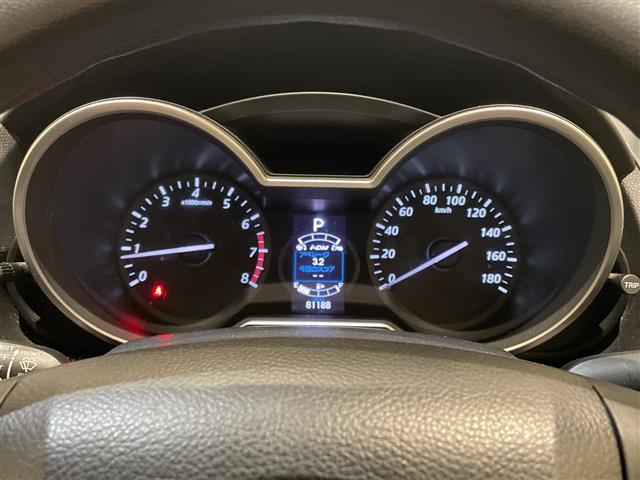 プレマシー ２０Ｃ－スカイアクティブ　アイドリングストップ．ＥＴＣ．Ｂｌｕｅｔｏｏｔｈ．ＡＢＳ．バックカメラ．純正フロアマット．３列シート．ウォークスルー．ＣＤ／ＣＤチェンジャー．両側スライドドア．横滑り防止装置．社外アルミ．布シート（8枚目）