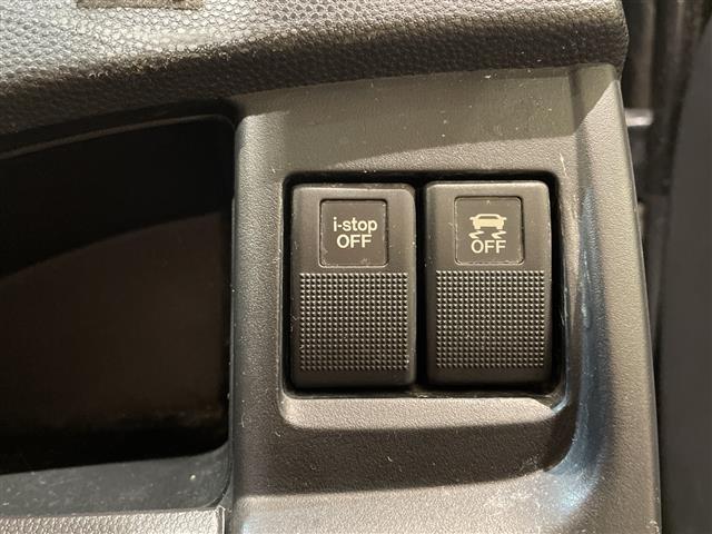 プレマシー ２０Ｃ－スカイアクティブ　アイドリングストップ．ＥＴＣ．Ｂｌｕｅｔｏｏｔｈ．ＡＢＳ．バックカメラ．純正フロアマット．３列シート．ウォークスルー．ＣＤ／ＣＤチェンジャー．両側スライドドア．横滑り防止装置．社外アルミ．布シート（19枚目）