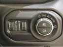 サハラ　オーディオナビゲーションシステム　フルセグ　ＢＴ　ＵＳＢ　ＡｐｐｌｅＣａｒＰｌａｙ　ＡｎｄｒｏｉｄＡｕｔｏ　サブウーハー付アルパイン　革シート　シートヒーター　ステアリングヒーター（9枚目）