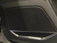 ��٥顼��ϥ���С����롼�פΣ£ͣס���륻�ǥ��٥�ġ������ǥ��ʤɤ�͢��������Ź�Ǥ��� 2