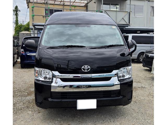 ハイエースコミューター スーパーロングＧＬ　３ナンバー１０人乗り構造変更　スマートキ　ＬＥＤヘッドライト　衝突被害軽減システム　バックカメラ　パワースライドドア　ＥＴＣ　全席フルフラット　前後ドライブレコーダー　Ｂｌｕｅｔｏｏｔｈ　車載用冷蔵庫（3枚目）