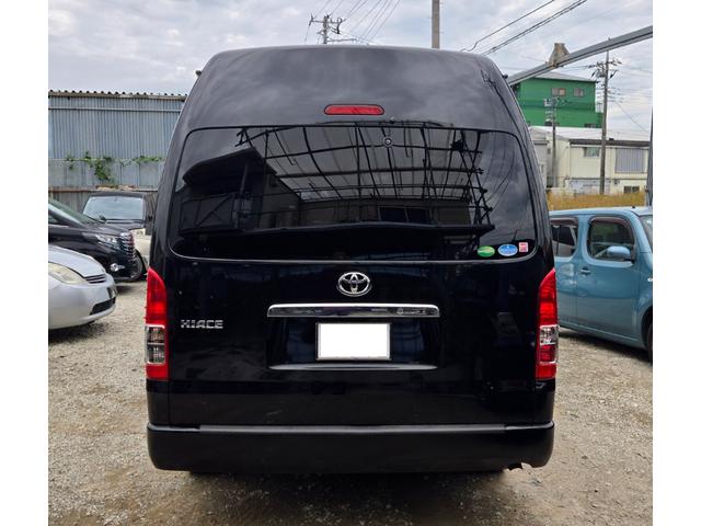 ハイエースコミューター スーパーロングＧＬ　３ナンバー１０人乗り構造変更　スマートキ　ＬＥＤヘッドライト　衝突被害軽減システム　バックカメラ　パワースライドドア　ＥＴＣ　全席フルフラット　前後ドライブレコーダー　Ｂｌｕｅｔｏｏｔｈ　車載用冷蔵庫（6枚目）