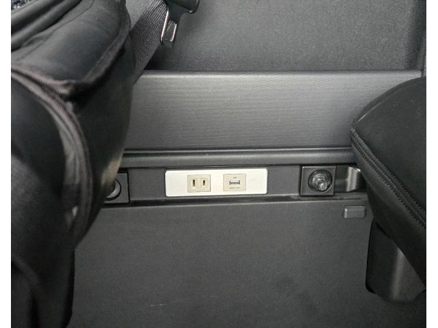 ハイエースコミューター スーパーロングＧＬ　３ナンバー１０人乗り構造変更　スマートキ　ＬＥＤヘッドライト　衝突被害軽減システム　バックカメラ　パワースライドドア　ＥＴＣ　全席フルフラット　前後ドライブレコーダー　Ｂｌｕｅｔｏｏｔｈ　車載用冷蔵庫（34枚目）