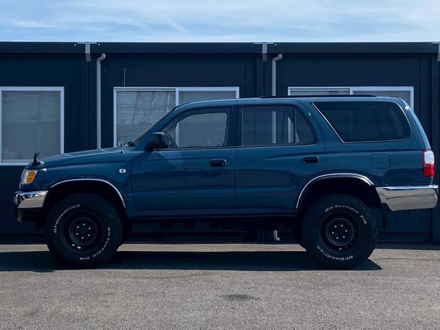 ハイラックスサーフ ＳＳＲ－Ｘ　アクティブパッケージＩ　ワイド　オールペン　２インチリフトアップ　４ＷＤ　ＥＴＣ　社外ナビ　フルセグＴＶ　ＣＤ　Ｂｌｕｅｔｏｏｔｈ　ＦＭ／ＡＭ（5枚目）