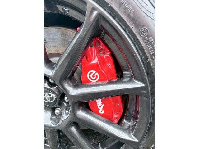 ８６ ＧＴリミテッド　ブラックパッケージ　ＥＴＣ　バックカメラ　ドライブレコーダー　ブレンボキャリバー　ＬＥＤヘッドライトフォグランプ　純正アルミホイール（43枚目）
