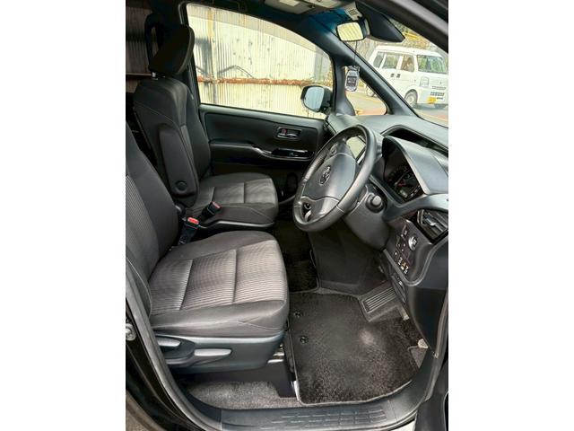 ヴォクシー ZS 煌 フロントリアドライブレコーダー LEDヘッドライトフォークライト 純正アルミホイル ETC(5枚目)