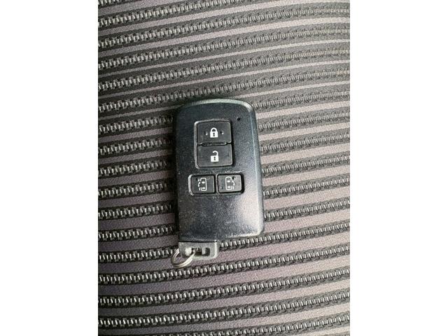 ヴォクシー ZS 煌 フロントリアドライブレコーダー LEDヘッドライトフォークライト 純正アルミホイル ETC(32枚目)