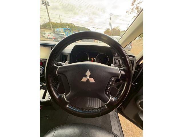 デリカＤ：５ Ｄ　パワーパッケージ　４ＷＤ　ディーゼル　走行中ＴＶ　左右パワースライドドア　ＥＴＣ　バックカメラ（26枚目）